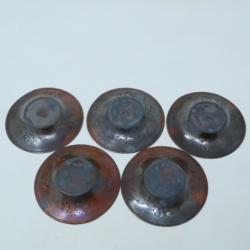 送料無料　手作り黄銅/真鍮茶托５客　煎茶道具　中国古玩 煎茶道具 清 沽興自造 古錫木瓜形茶托五客 透かし彫 『喜』唐