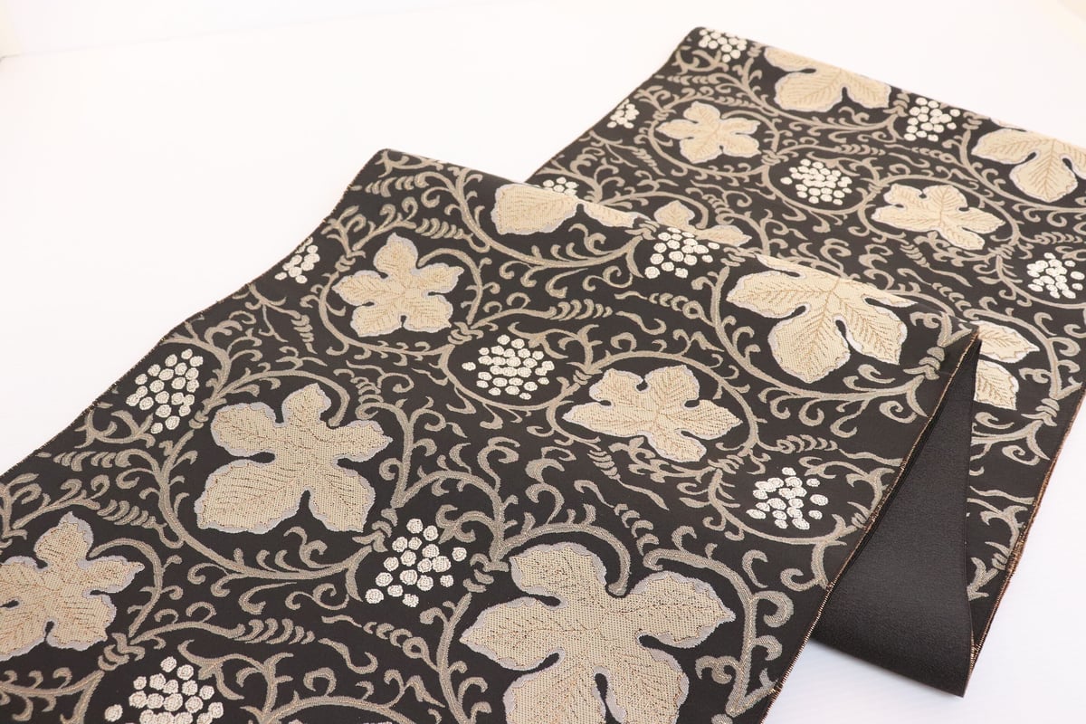 織楽浅野 名古屋帯 連珠双龍文/墨黒 証紙付 織楽浅野 名古屋帯 連珠双龍文/墨黒 証紙付