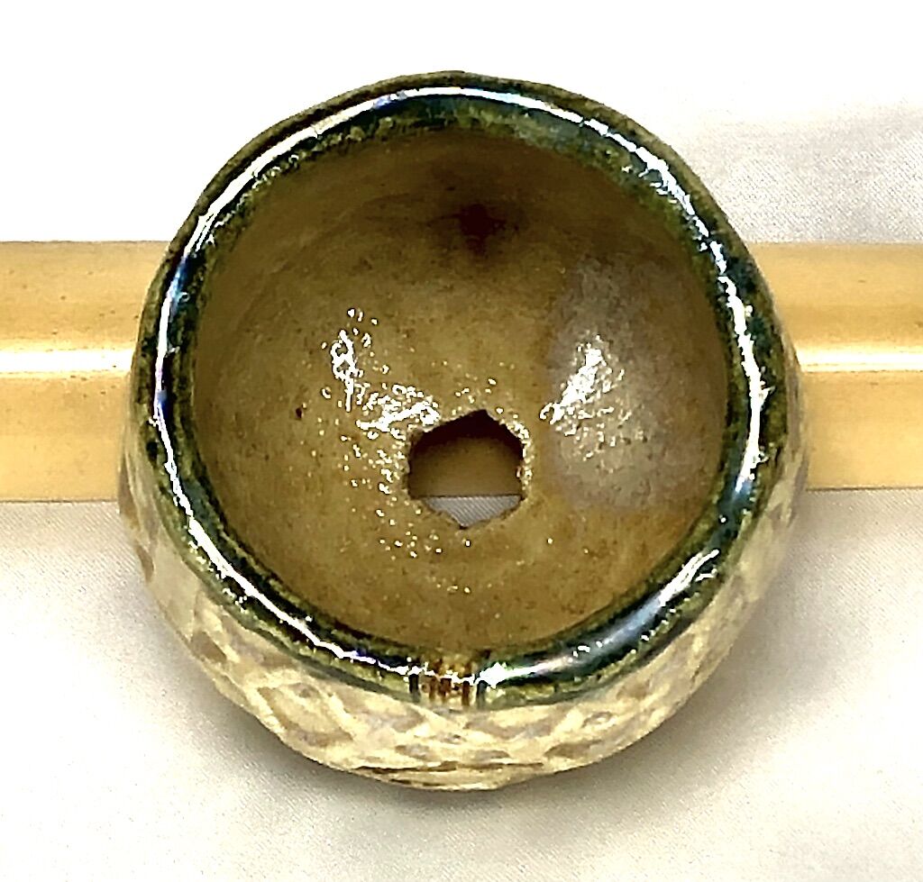 瀬戸焼 表千家十四代而妙斎宗匠 作 銘：鶏篭 蓋置 花押 共箱 加藤芳右