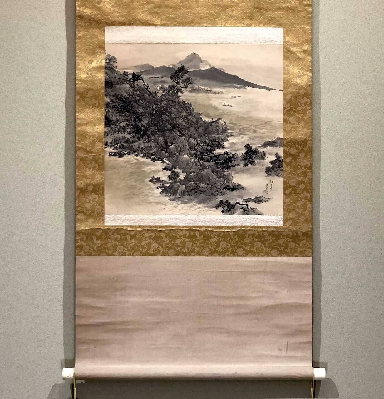 掛軸 水墨画 作者確認中 落款「松亭」朱印譜 共箱（箱書無）状態良好