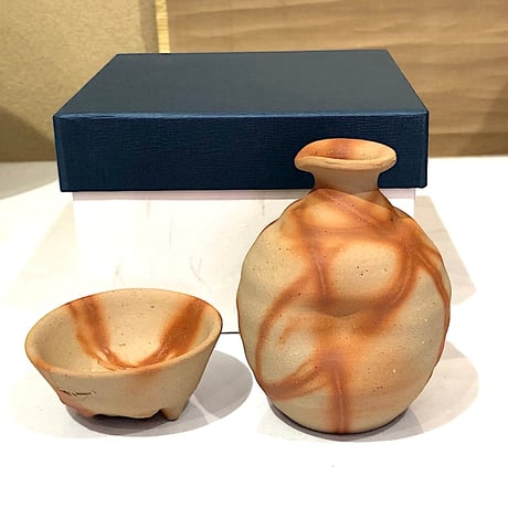 備前焼　堀川南山作　徳利猪口揃　鬼　福　無傷　化粧箱　保証　古物未使用。
