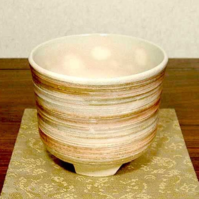 茶碗　黒仁清紅葉文　手塚充(手塚石雲) 共桐箱　箱書有　作家物　本物保証 茶碗 黒仁清紅葉文 手塚充(手塚石雲) 共桐箱 箱書有