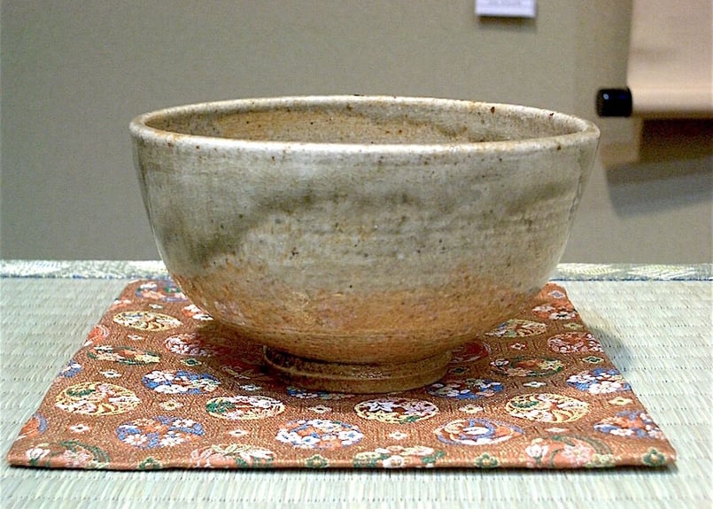 伊賀焼 菊山当年男作 伊賀 茶碗 箱歌 共箱。 | STORESショップARIKA