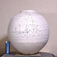 萩焼　三輪栄造作　壺　無傷保証　誂箱　無傷　保証。