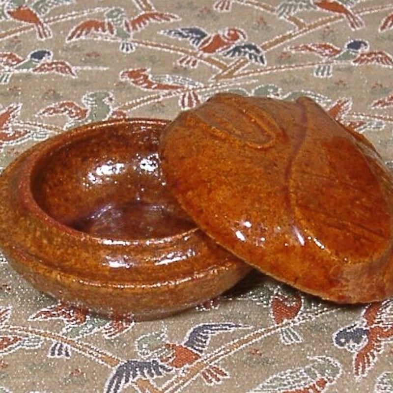 大樋焼 大樋長左衛門作 琵琶 香合 無傷 箱合 古物。