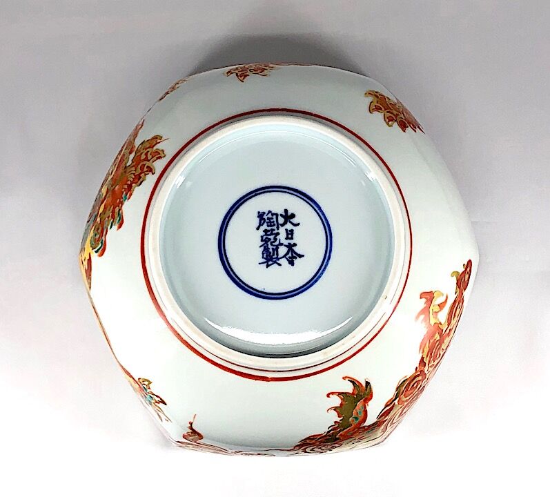 京焼・清水焼 初代村田陶苑作 染付色絵獅子六角鉢 1963年作