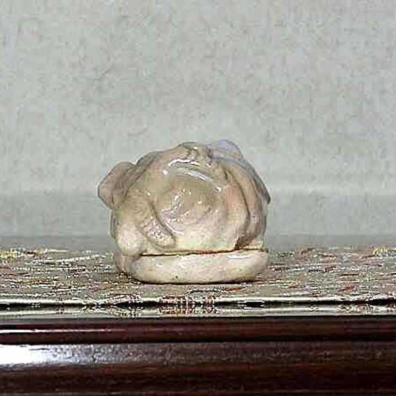 萩焼　九世 坂高麗左衛門 作　笠牛　香合　傷　箱合。 萩焼 九世 坂高麗左衛門 作 笠牛 香合 傷 箱合。 | STORES