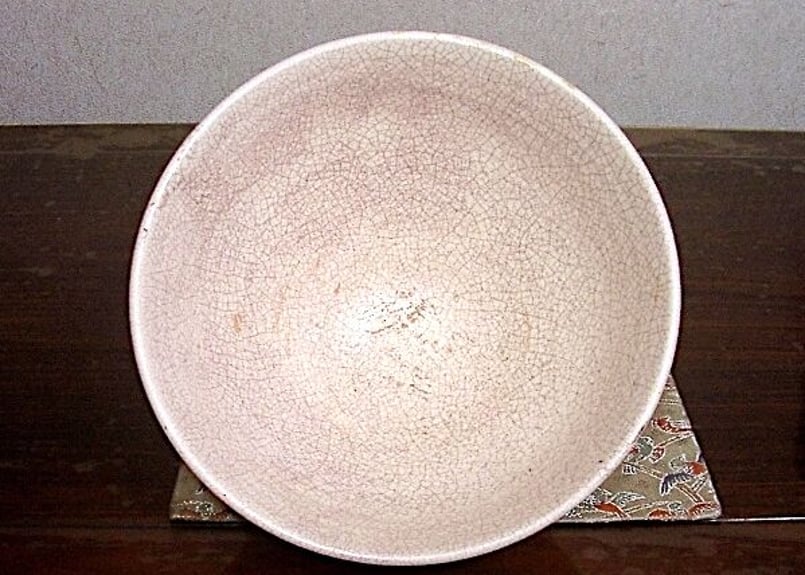 須恵焼窯元　松井松庵作　茶碗　画賛　無傷　共箱　保証。 須恵焼窯元 松井松庵作 茶碗 画賛 無傷 共箱 保証。 須恵焼窯元 松井