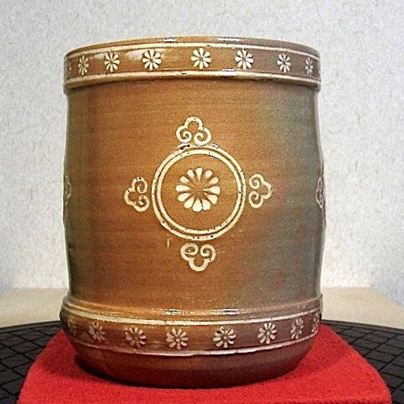 八幡窯 堀野証嗣 御本狂言袴 汲出碗 共箱 萩焼 茶道具 数茶碗　１０客　お茶会 八幡窯 堀野証嗣 作 御本 狂言袴 水指 無傷 共箱 保証。 | STORES