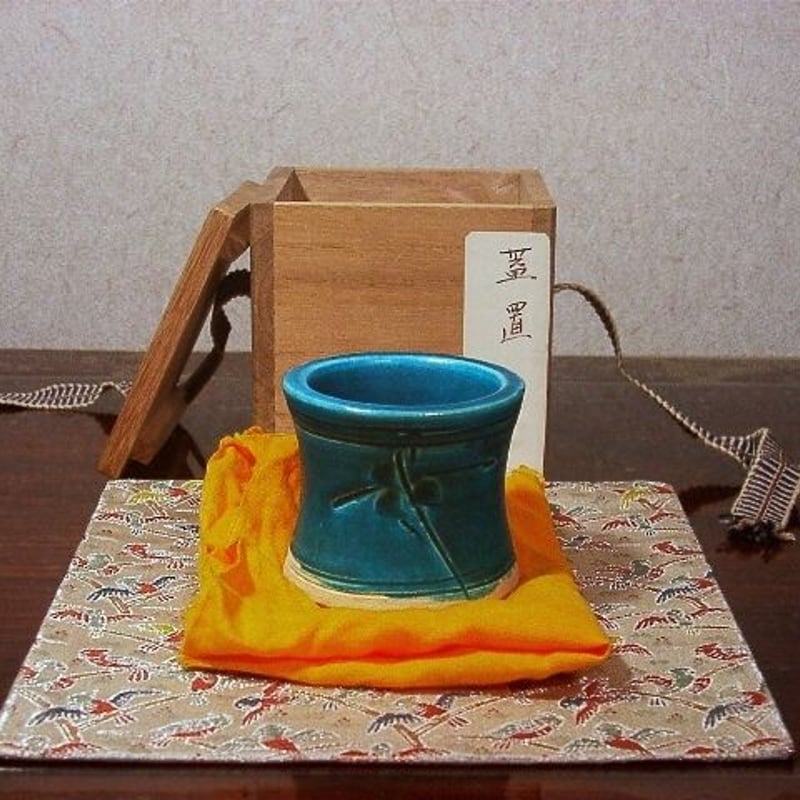 九谷焼 北出不二雄作 蓋置 共箱 古物。 | STORESショップARIKA
