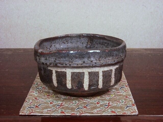 瀬戸 早川春泰作 ネズミ 志野 茶碗 無傷 共箱 古物。 | STORESショップ