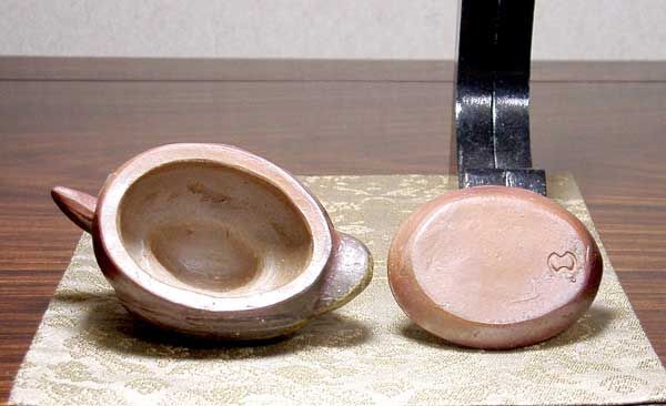 備前焼 金重利陶苑 作 翡翠 香合 無傷 箱合 保証。 | STORESショップARIKA