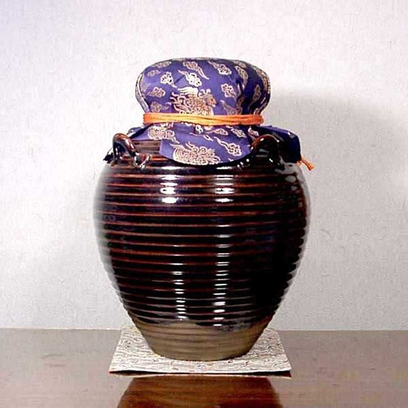 赤膚山焼 大塩昭山 作 飾壷 綱紐共 共箱 無傷 保証。 | STORESショップ