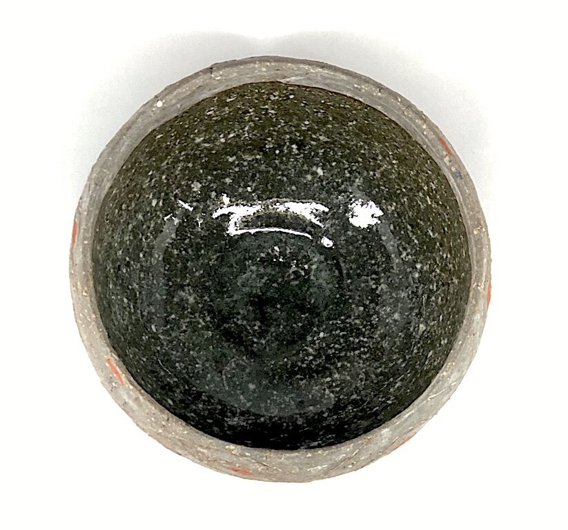 茶道具　益子焼　加守田章二作　茶碗　仕覆付　共布共箱　M　R7054 茶道具 益子焼 加守田章二作 茶碗 仕覆付 共布共箱 M