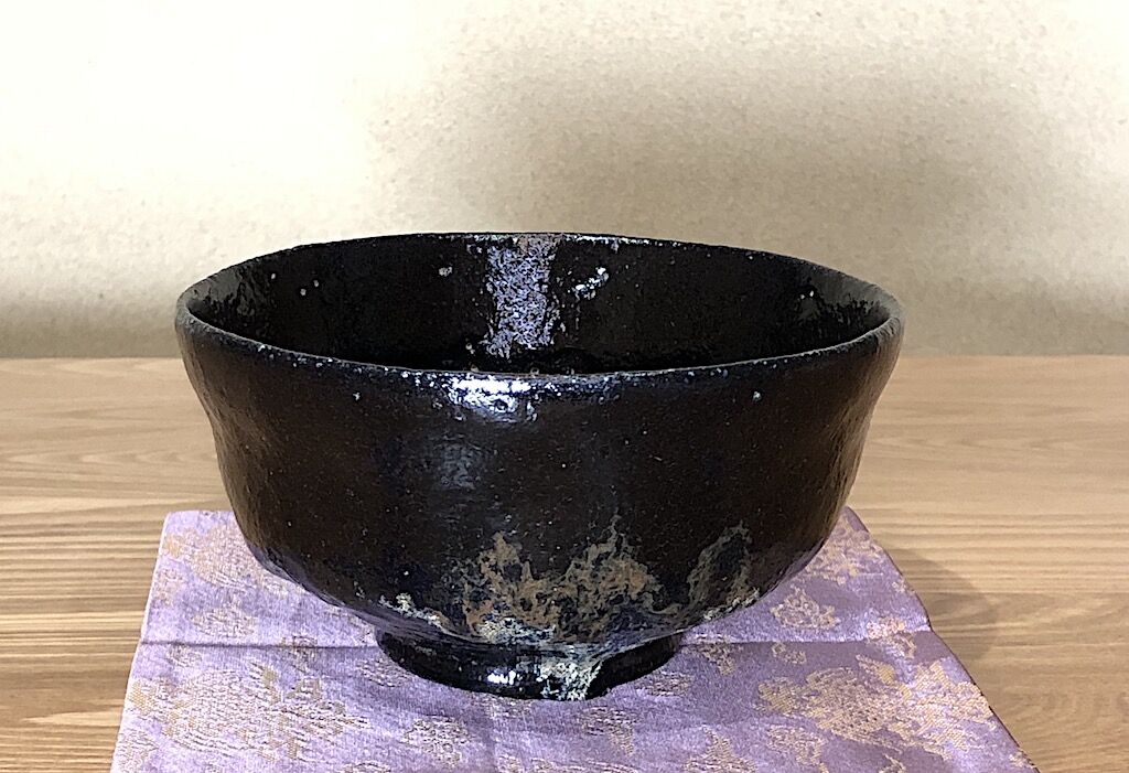 梅山窯 香野壮明 作 大樋焼 黒茶碗 無傷 共箱 保証。 | STORESショップ