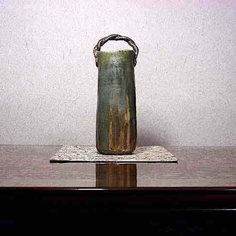 寒六窯　平野敏三 作　花入　無傷　共箱　保証。 寒六窯平野敏三 作花入無傷共箱。