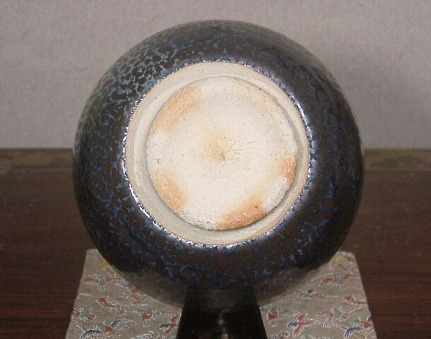桃山窯　木村好博作　油滴釉　茶碗　無傷　共箱　保証。