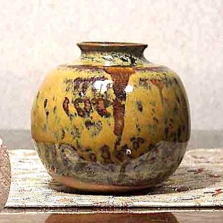 高取焼　元永彰一作　肩衝　茶入　無傷　共箱　茶入　古物。 高取焼 元永彰一作 肩衝 茶入 無傷 共箱 茶入 古物。 2025年