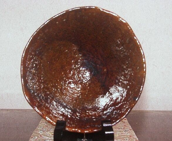 楽焼 大樋長楽作 飴釉 平茶碗 在銘 「大樋・長楽」無傷 共箱 古物
