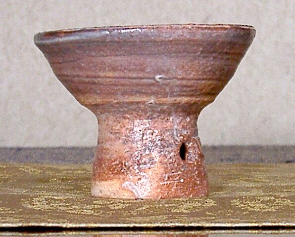 【ぐい呑・盃】萩焼　坂倉正治　15代新兵衛　酒器・お猪口　R0942　ダU2 ぐい呑・盃】萩焼 坂倉正治 15代新兵衛 酒器・お猪口 R0942 ダU2