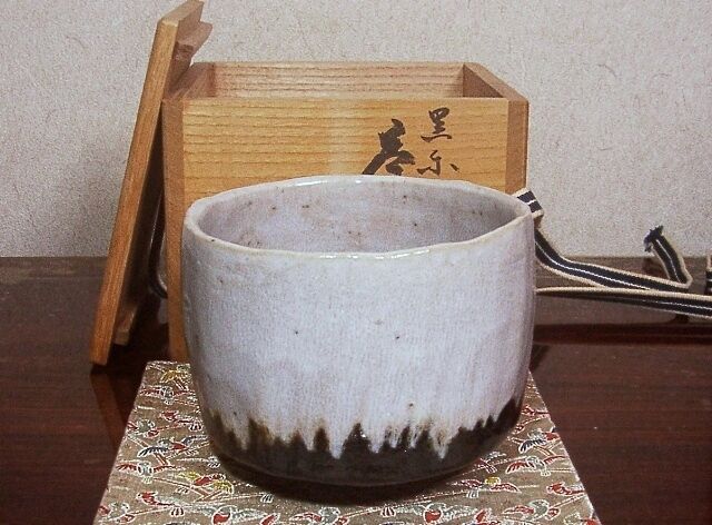 京焼・清水焼 村田真人作 小井戸 茶碗 共箱 古物。