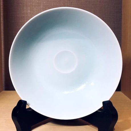 京焼・清水焼　宇野　徹作　白瓷茶碗　在銘　無傷保証　共箱。