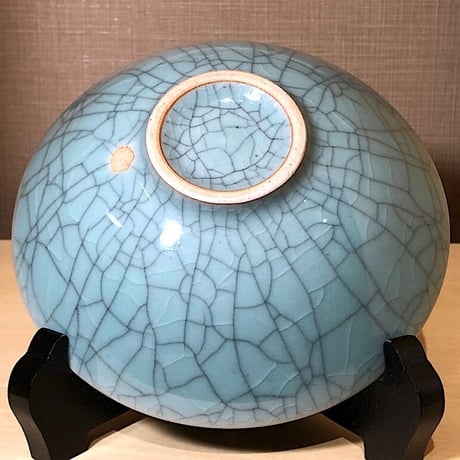 京焼・清水焼　安田茂郎作　七官青磁茶碗　無傷保証　共箱　古物。