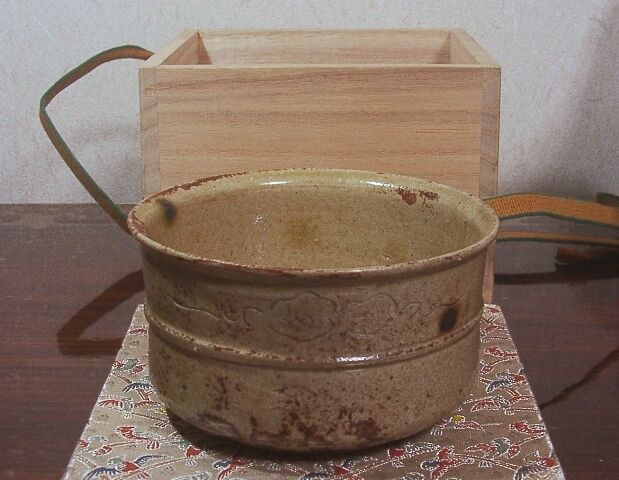 瀬戸焼 二世作助加藤景義作 古瀬戸写 茶碗 箱合 古物。 | STORES 瀬戸焼 二世作助加藤景義作 古瀬戸写 茶碗 箱合 古物。 | STORES