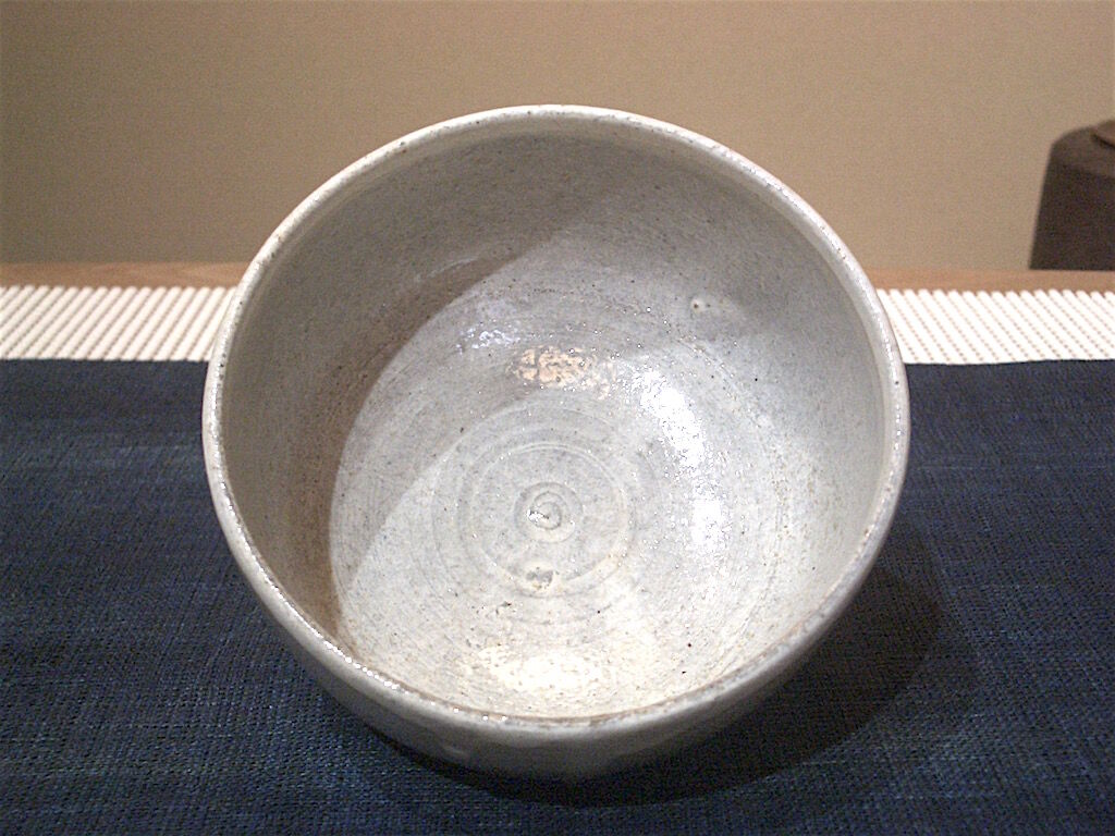 清水楽山 作　小堀遠州 花押 印銘　小服　唐津茶碗　無傷　箱無。 清水楽山 作小堀遠州 花押 印銘小服唐津茶碗無傷箱無。