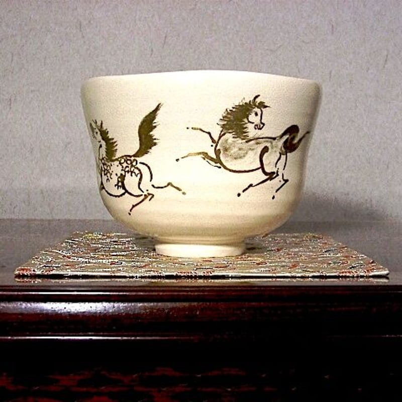 京焼・清水焼　陶彫　沼田一雅 作「虎」教壇資料　置物　無傷　箱無。 京焼・清水焼 陶彫 沼田一雅 作「虎」教壇資料 置物 無傷 箱無。