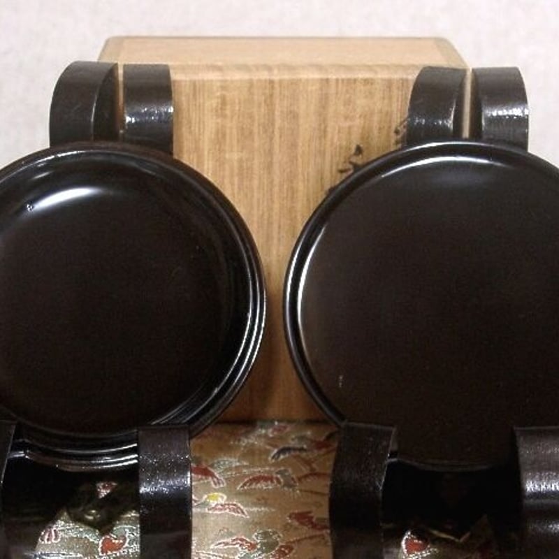 漆工 山田楽全（二代）作 香合 雪月花 無傷 共箱 保証。 | STORES