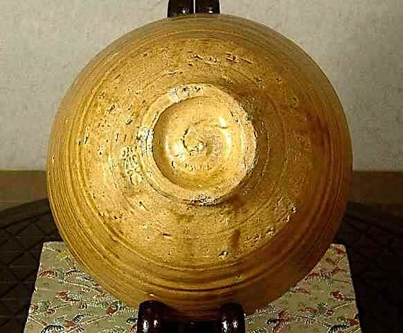 京焼・清水焼 高橋道八（六世）作 伊羅保 茶碗 無傷 共箱 保証