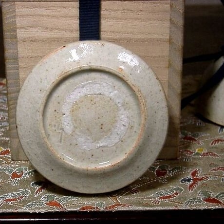 美濃焼　加藤光右衛門作　宝珠　香合　無傷　共箱　保証。