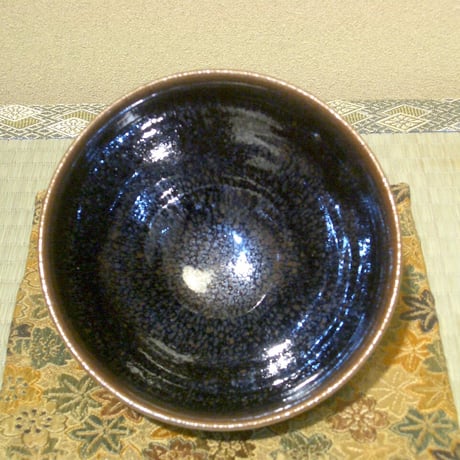 京焼・清水焼　牧勇吉作　油滴　茶碗　共箱　無傷　古物。