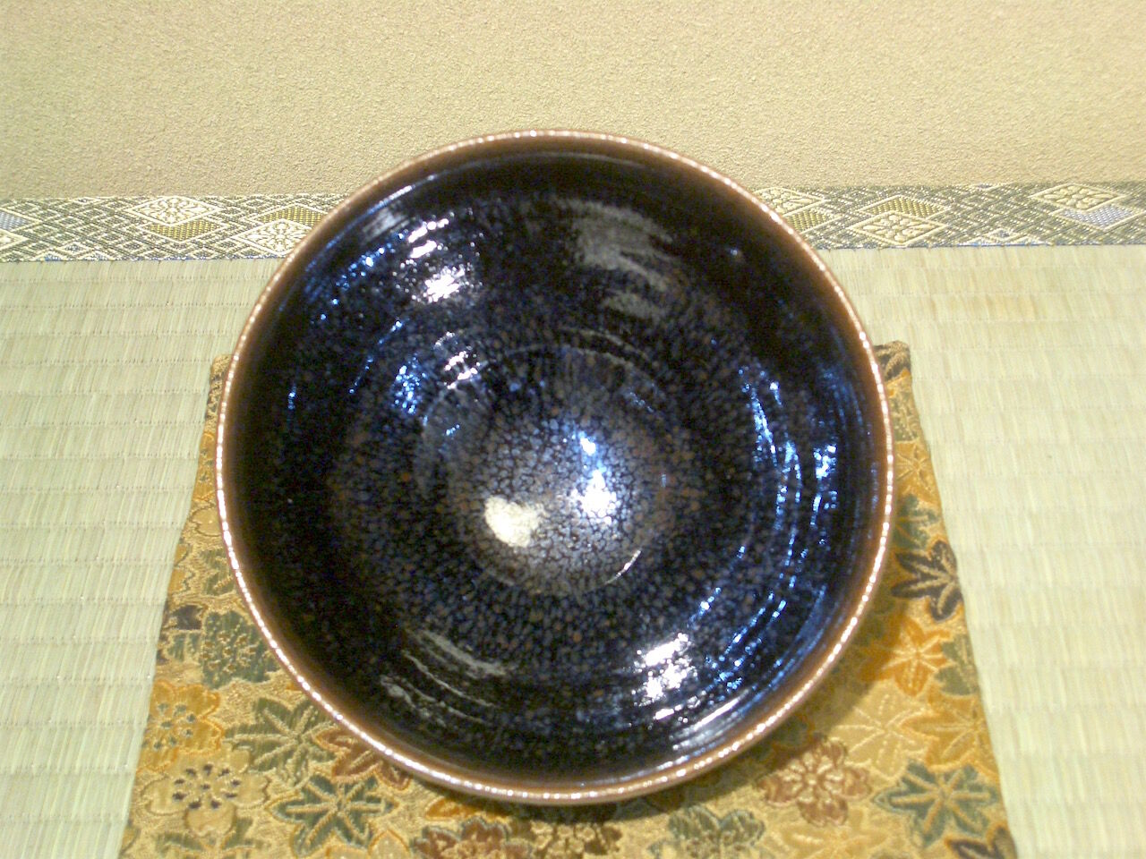 京焼・清水焼 牧勇吉作 油滴 茶碗 共箱 無傷 古物。 | STORESショップARIKA