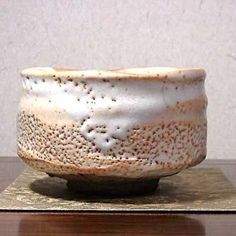 志野焼 加藤孝造 作 片輪車 茶碗 無傷 箱誂。 | STORESショップARIKA