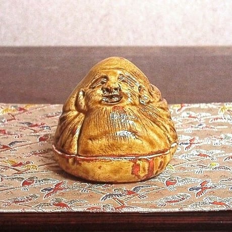 瀬戸焼　作者不明　黄瀬戸　達磨　香合　無傷　箱合　古物。