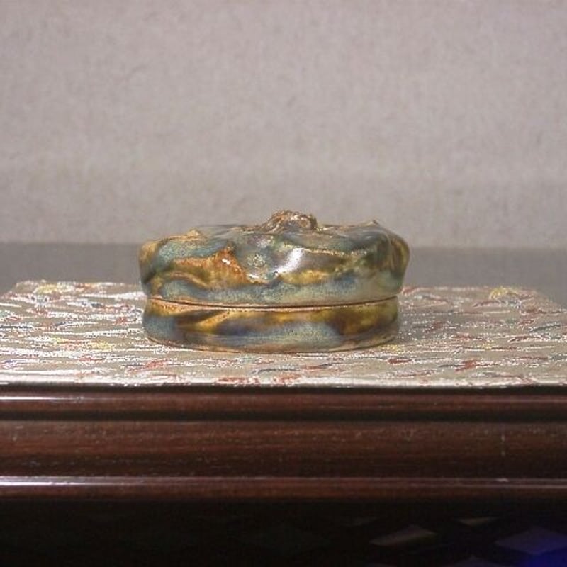 京焼・清水焼　ブロンズ作家　沼田一雅作　香合　銘：雲龍　無傷　共箱　古物。 京焼・清水焼 ブロンズ作家 沼田一雅作 香合 銘：雲龍 無傷 共箱