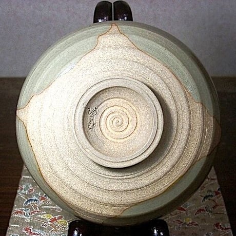 阿漕焼　作者未確認　作　「阿こぎ」在銘　茶碗　無傷　箱合　保証。