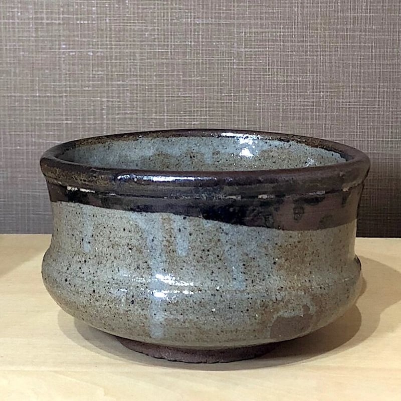 唐津焼 田中佐次郎作 沓茶碗 在銘 無傷保証 箱無 古物。 | STORES