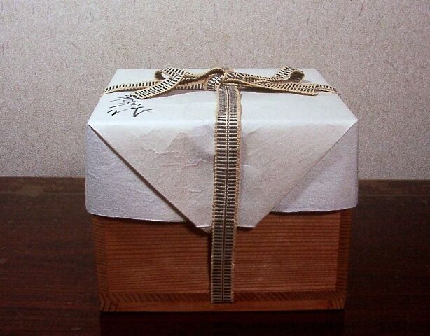 多治見 小木曽教彦作 志野手 茶碗 共箱 古物。 | STORESショップ