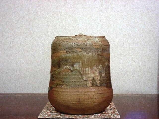 楽山窯　清水楽山作（初代）古唐津写　在銘　無傷　合箱　古物。 楽山窯 清水楽山作（初代）古唐津写 在銘 無傷 合箱 古物。
