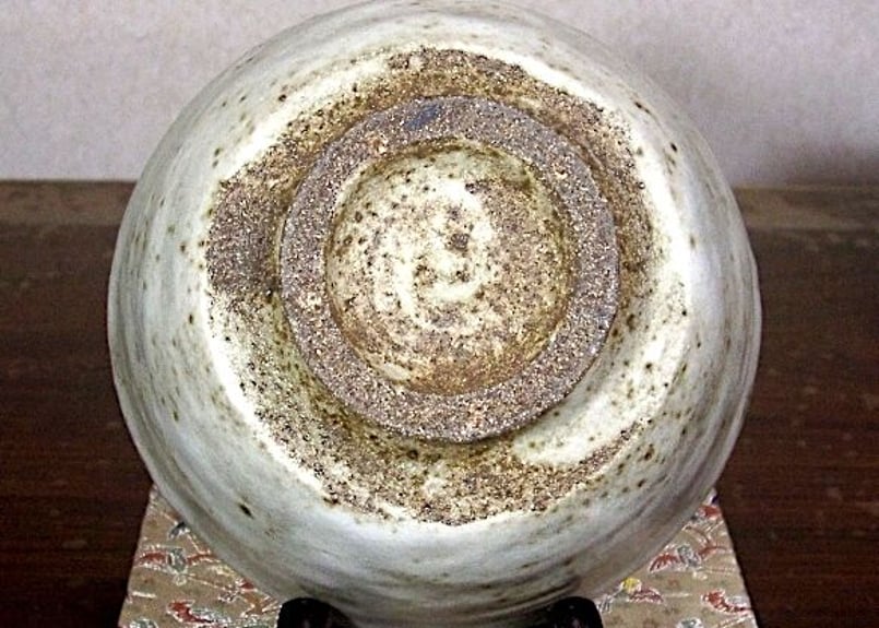 京焼・清水焼 木村盛康 作 米色瓷 平茶碗 無傷 桐箱付。 【公式