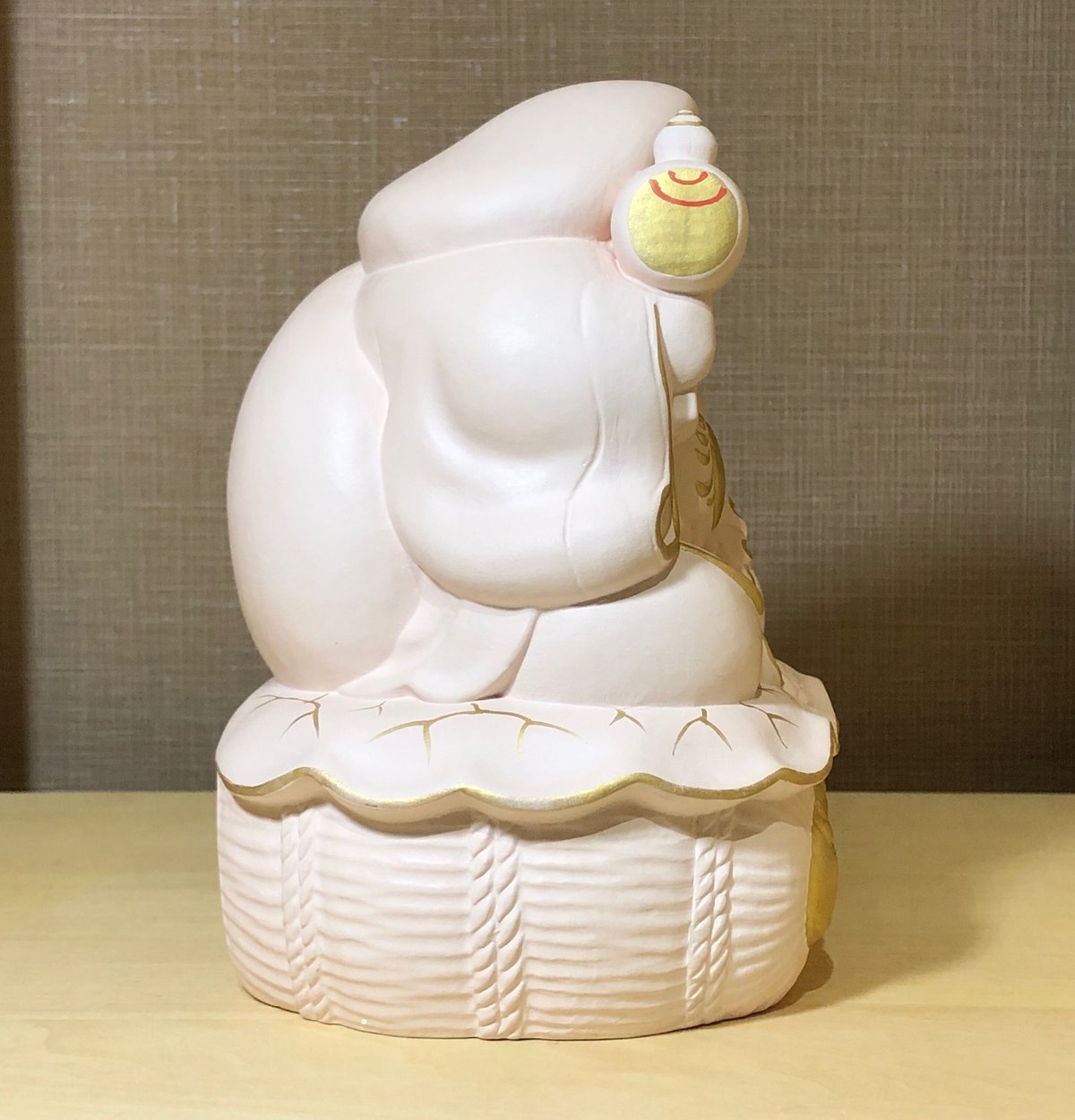 京焼・清水焼　初代 村田陶苑 作　色絵　招福 大黒天像　共箱　無傷。 京焼・清水焼 初代 村田陶苑 作 色絵 招福 大黒天像 共箱 無傷