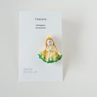 おんなのこ ブローチ(黄色ストライプ)