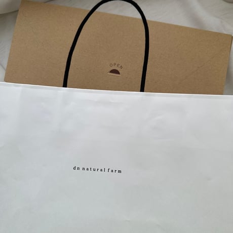 ホワイトショッパー（大きなBOX,体重米BOXは入りません）