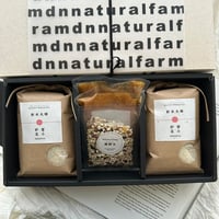 ・GIFT BOX（３合 / 450g × 2 ＆ 米味噌×２＆雑穀米×1 ）A-Qラベル / 暑い時期のみクール便発送