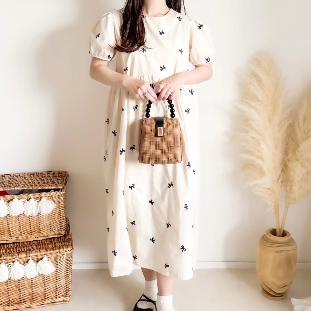 リボン刺繍パフスリーブワンピース | merrylatte