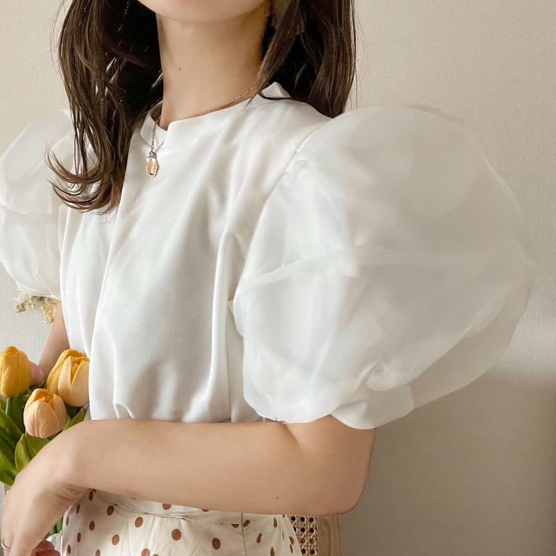 マーロンエノフィ 大人気!!完売 オーガンジーパフスリーブトップス
