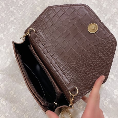【Crea】型押しチェーンミニバッグ